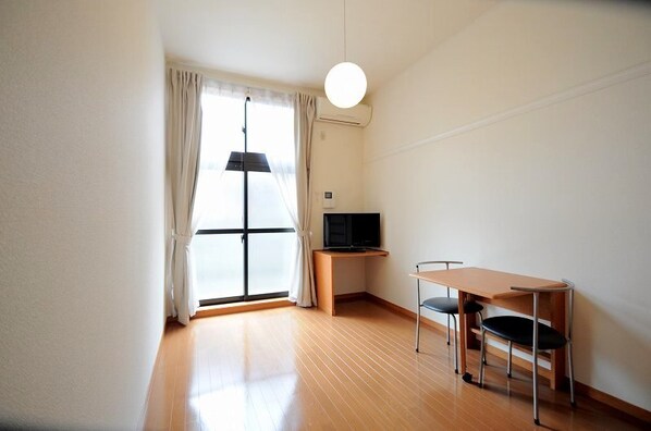 レオパレスファースト ベルの物件内観写真